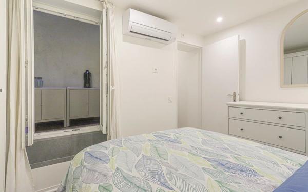 Appartement à vendre    2 pièces •  Nice