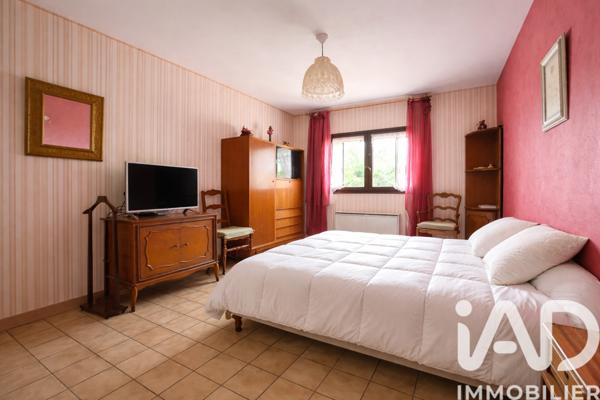 Maison à vendre 5 pièces 192 m² Saint-Raphaël