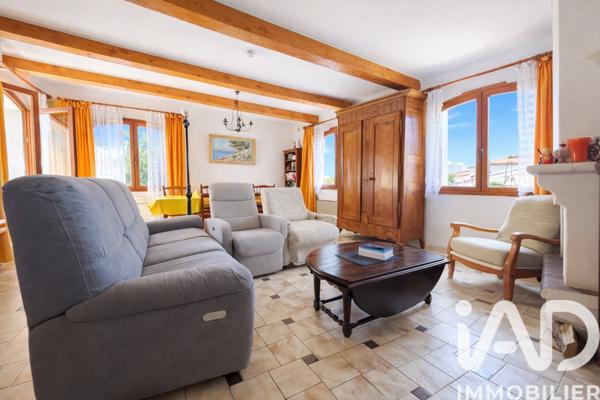 Maison à vendre 5 pièces 192 m² Saint-Raphaël