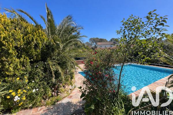 Maison à vendre 5 pièces 192 m² Saint-Raphaël