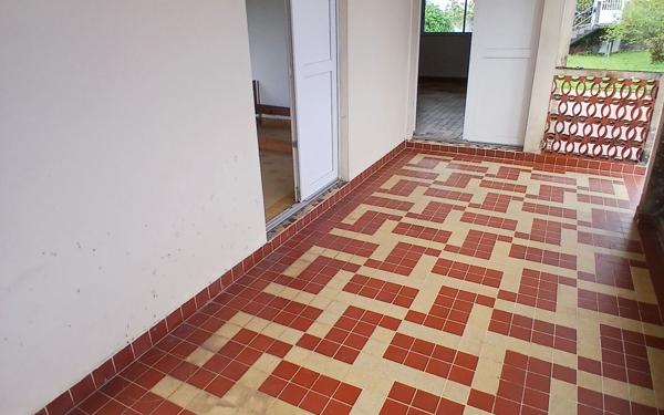 Maison à vendre    3 pièces • 66,79 m2 Gros-Morne