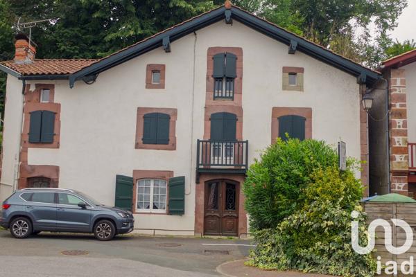 Maison à vendre 8 pièces 197,24 m² Uhart-Cize