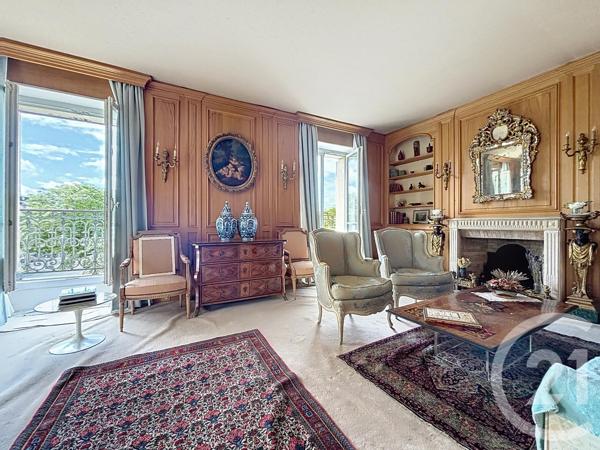 Appartement F6 à vendre  6 pièces - 123,46 m 2   PARIS  - 75011