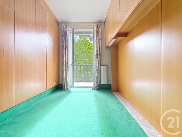 Appartement F6 à vendre  6 pièces - 123,46 m 2   PARIS  - 75011