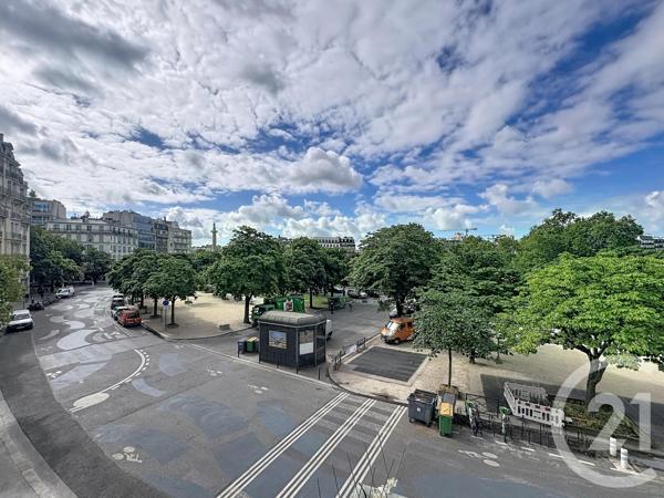 Appartement F6 à vendre  6 pièces - 123,46 m 2   PARIS  - 75011