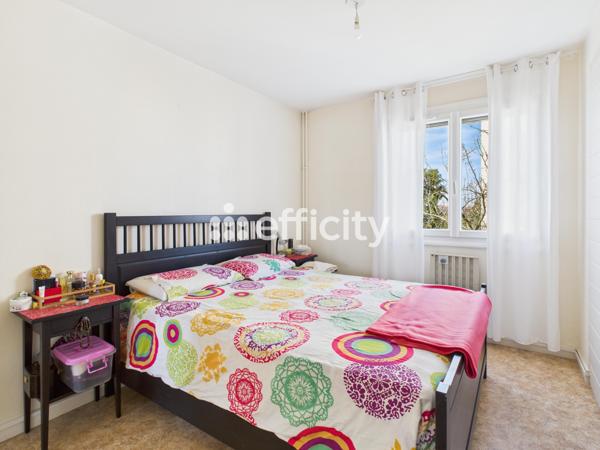 Appartement 5 pièces - 77 m² Exclusivité efficity