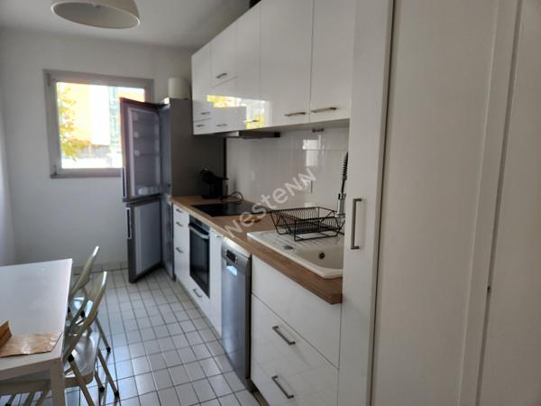 Appartement 3 pièces à vendre à Suresnes, Parc du Château - 79 m², 1er étage, exposition Sud
