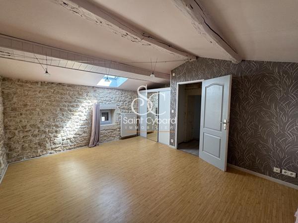 Angoulême – Maison 4 pièce(s) 194.42 m2