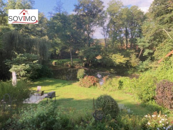 DANS UN CADRE EXCEPTIONNEL, ANCIEN MOULIN DU XVIIe siècle AVEC MAISON, GITE, TERRAIN BORD RIVIÈRE