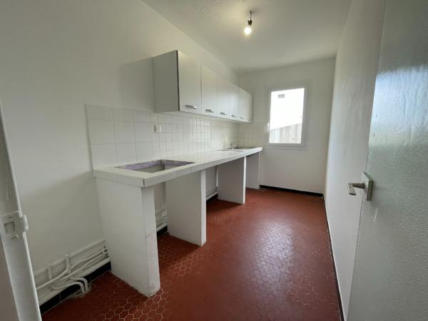 Location d'un appartement F3 à BASTIA