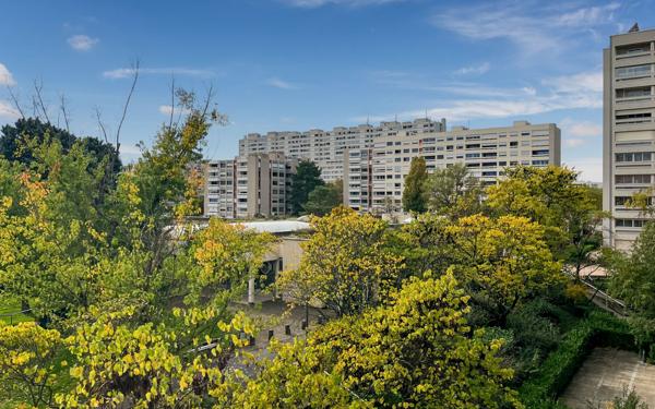 Appartement à vendre    3 pièces • 76 m2 Caluire-et-Cuire