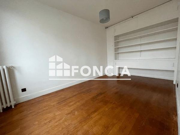 Location Appartement 4 pièces 64.9 m² - 52 AVENUE CARNOT Croissy Sur Seine 78290