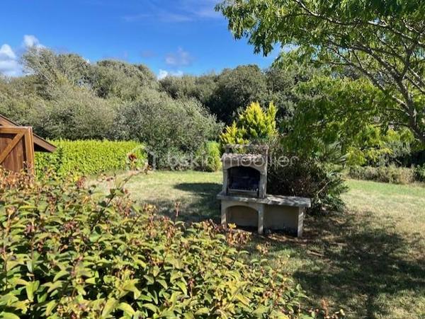 Terrain de loisirs de 689 m²