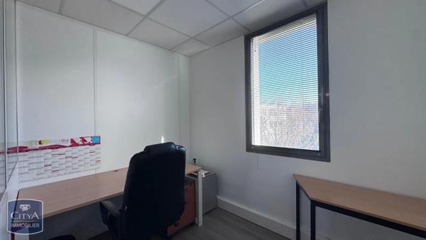 Local commercial à vendre 150m²