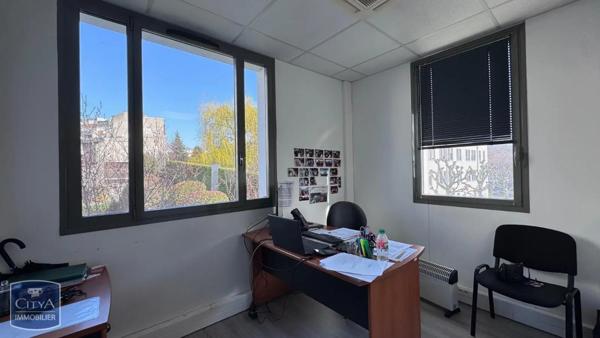 Local commercial à vendre 150m²