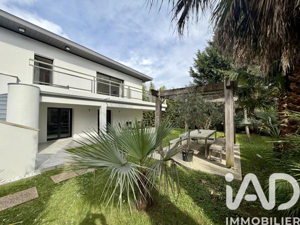 Maison à vendre 9 pièces 210 m² Anglet