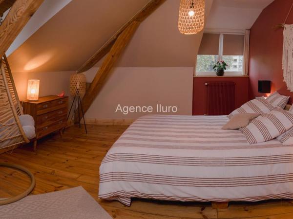 Maison - Oloron-sainte-marie - Réf.:205301 EXCLUSIVITE - MAGNIFIQUE PROPRIETE AUX BEAUX VOLUMES AVEC JARDIN ET ANNEXES - IDEAL POUR PROJET DE CHAMBRES D'HOTES -