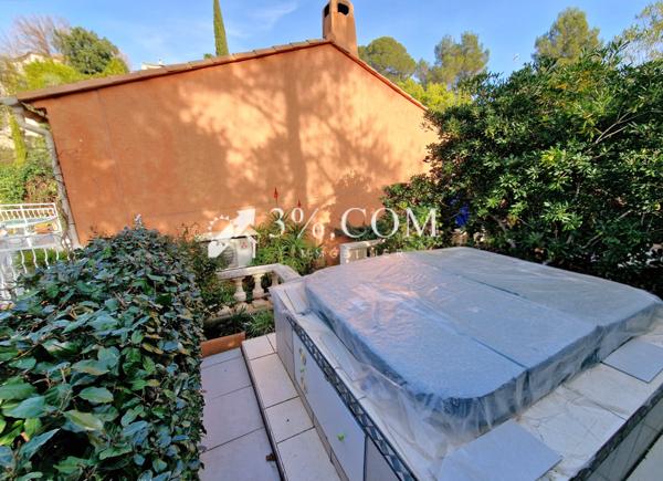 Maison 5 pièce(s) 3 chambre(s) 103 m²