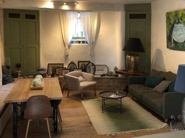 À VENDRE : Magnifique Maison de caractère au Cœur de Saignon, Luberon