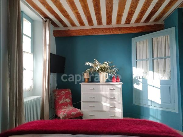 À VENDRE : Magnifique Maison de caractère au Cœur de Saignon, Luberon