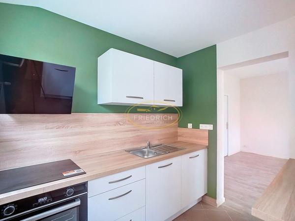 Bel appartement rénové T2 lumineux Proche du Centre-ville Bar-le-duc Bel appartement rénové T2 lumineux Proche du Centre-ville Bar-le-duc