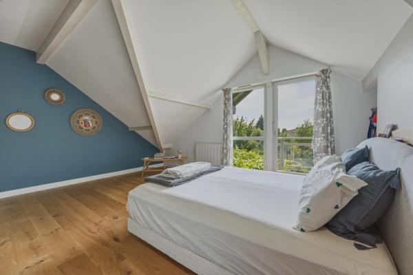 Maison à vendre 6 pièces PREVESSIN MOENS (01)