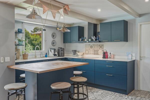 Maison à vendre 6 pièces PREVESSIN MOENS (01)