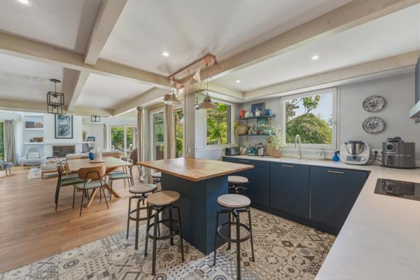 Maison à vendre 6 pièces PREVESSIN MOENS (01)