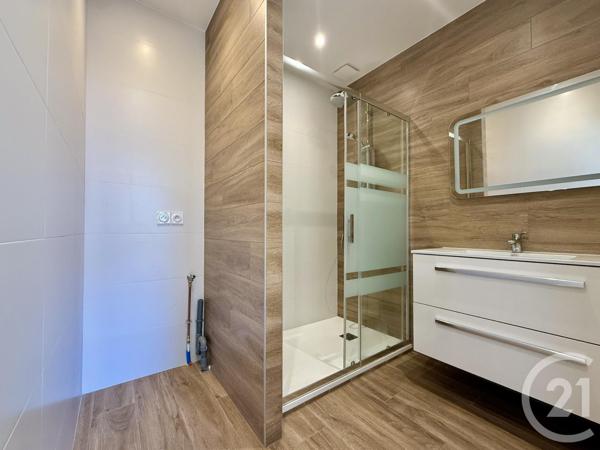 Appartement T2 à vendre  2 pièces - 45 m2 VANNES - 56