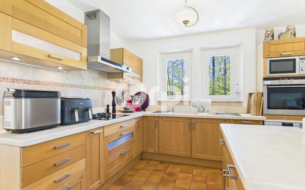 Maison à vendre    6 pièces •  Fayence