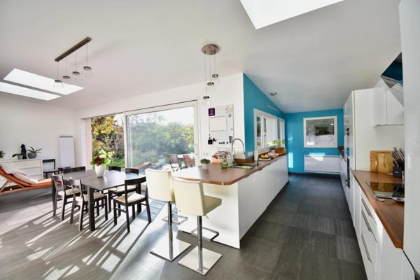 A vendre MONTESSON Centre ouest maison 6 chambres, 200 m², terrasse, jardin