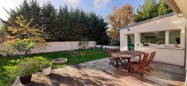 A vendre MONTESSON Centre ouest maison 6 chambres, 200 m², terrasse, jardin