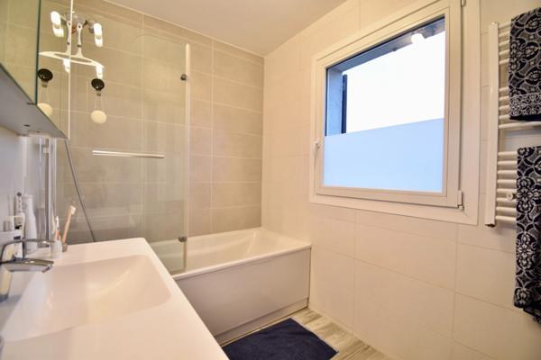 A vendre MONTESSON Centre ouest maison 6 chambres, 200 m², terrasse, jardin