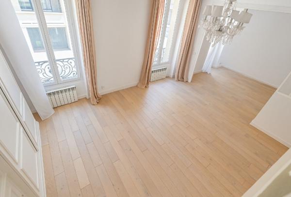 Charmant Duplex à 2 pas de la Tour Eiffel !