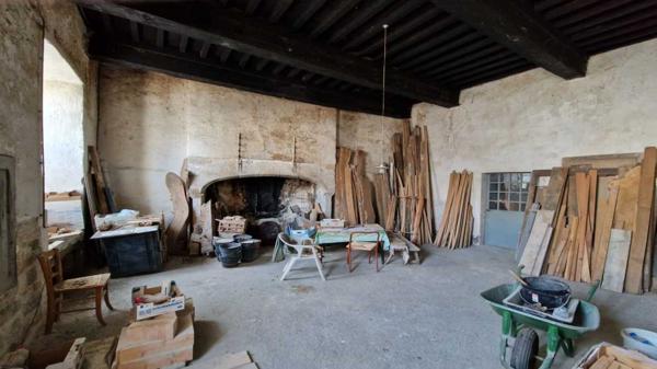 Maison ancienne - Figeac SECTEUR FIGEAC - Bâtisse en pierre de 485 m² à rénover – Village médiéval du Lot proche de FIGEAC