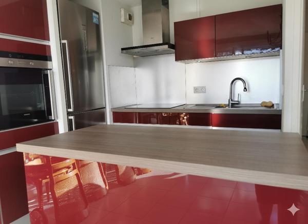 Appartement T3 de 63m² dans une résidence sécurisée avec une vue imprenable , Floirac Appartement T3 de 63m² dans une résidence sécurisée avec une vue imprenable , Floirac