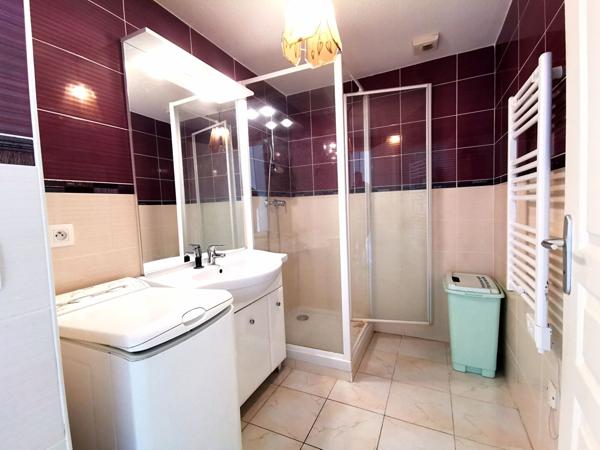 Appartement T3 de 63m² dans une résidence sécurisée avec une vue imprenable , Floirac Appartement T3 de 63m² dans une résidence sécurisée avec une vue imprenable , Floirac