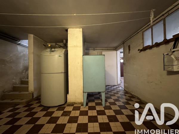 Maison à vendre 5 pièces 88 m² Saint-Julien-du-Sault