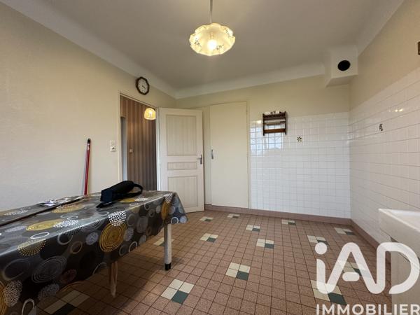 Maison à vendre 5 pièces 88 m² Saint-Julien-du-Sault