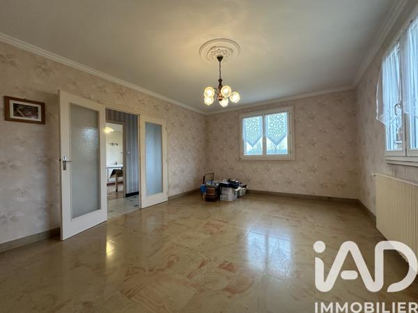 Maison à vendre 5 pièces 88 m² Saint-Julien-du-Sault