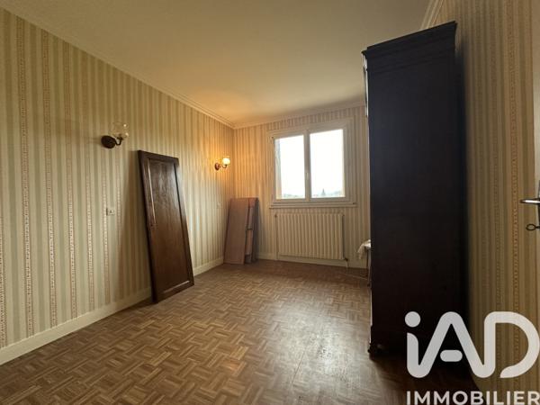 Maison à vendre 5 pièces 88 m² Saint-Julien-du-Sault