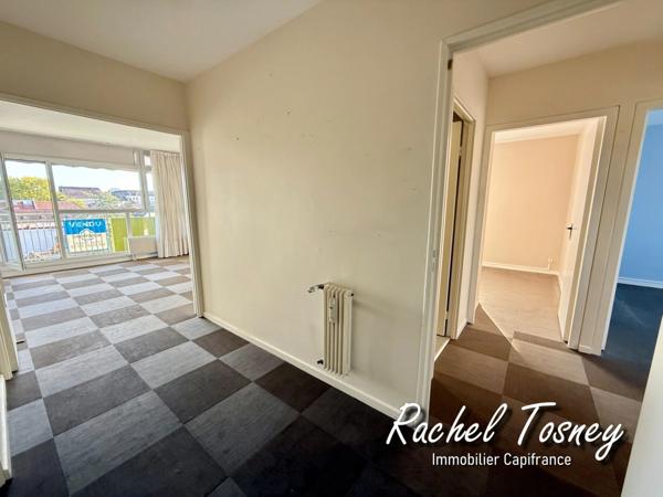 Appartement à vendre T5 MONTBELIARD (25), avec BALCON et GARAGE !