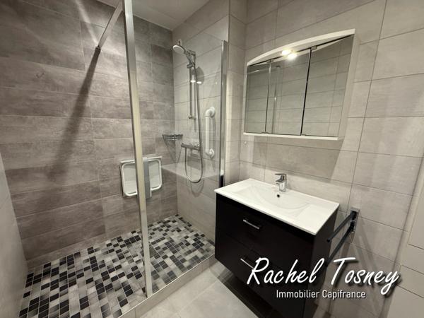 Appartement à vendre T5 MONTBELIARD (25), avec BALCON et GARAGE !