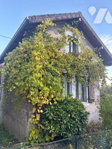 A VENDRE LE VAL D'AJOL VOSGES 88340 MAISON A RENOVER
Maison / maisonnette à rénover (sauf toit...