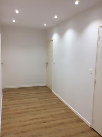 Studio
                                                                                                                                                                                                                                                                                                                        1 pièce(s)                                                                                                                                                                                                                                                                                                                              20.27  m²