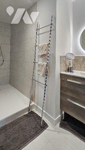 Maison de Ville - 200m de la plage - entièrement rénovée