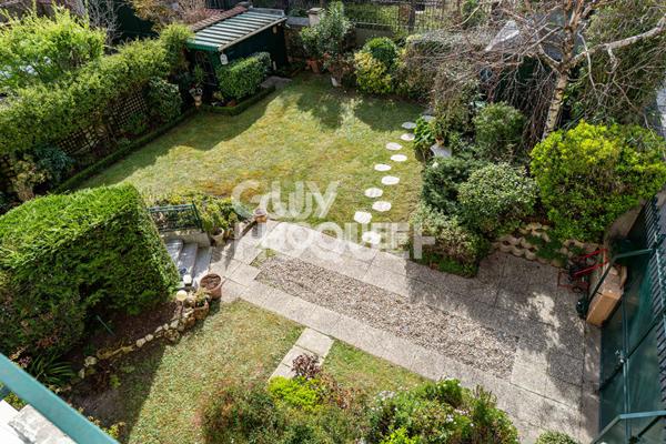 Maison de Prestige à Vendre à Courbevoie - Référence 4842