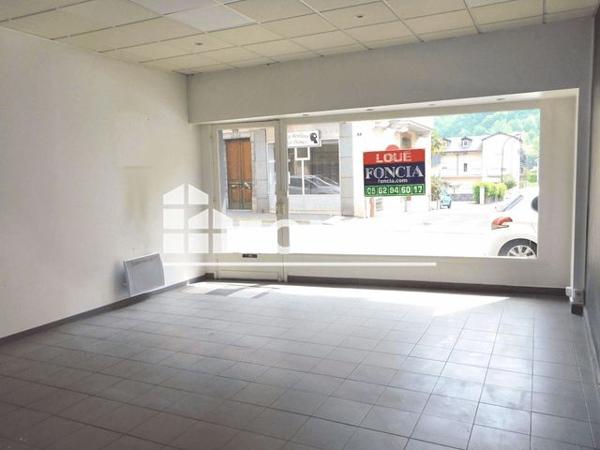 Location Local commercial 58.8 m² - 38 AVENUE MARECHAL FOCH Lourdes 65100