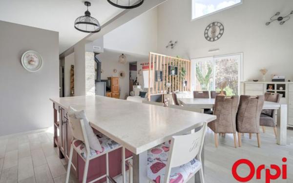 Maison à vendre    5 pièces •  Beynost