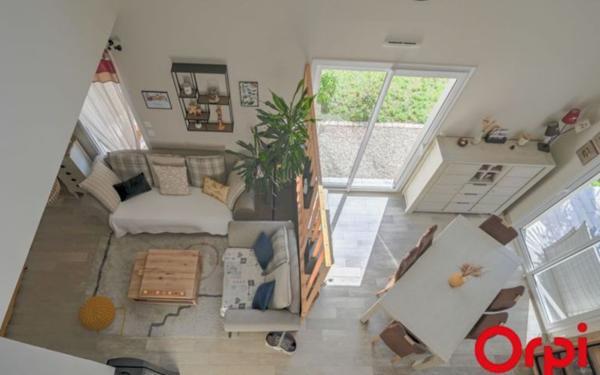 Maison à vendre    5 pièces •  Beynost